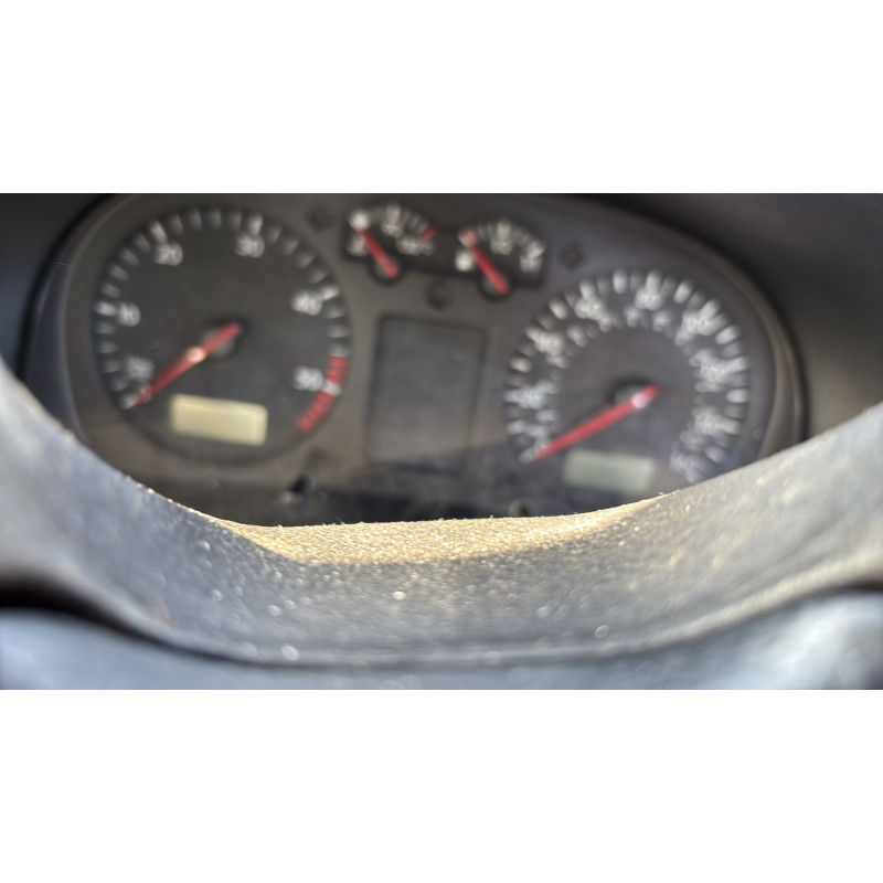 Vitre arriere droit VOLKSWAGEN GOLF 4 Photo n°20