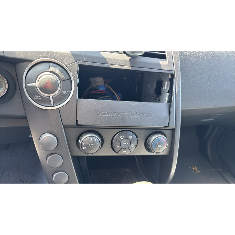 Anti brouillard droit (feux) SSANGYONG KYRON Photo n°19