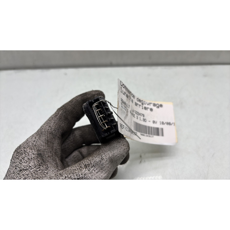 Commande degivrage lunette arriere RENAULT CLIO 1 Photo n°3