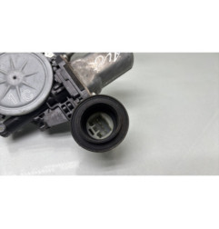 Leve vitre electrique avant gauche SUZUKI SWIFT 3