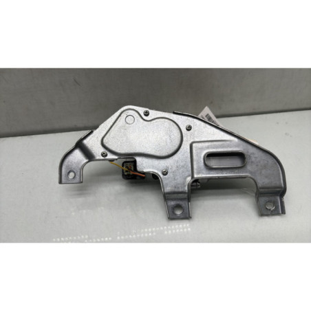 Moteur essuie glace arriere SUZUKI SWIFT 3