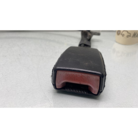 Attache ceinture avant gauche KIA CEE-D 1