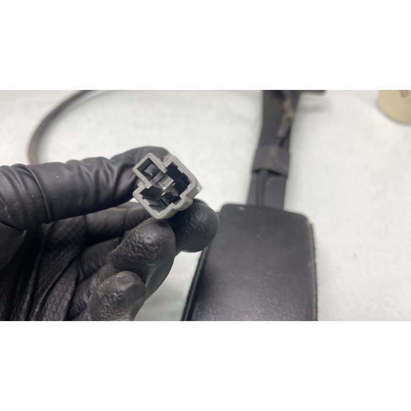 Attache ceinture avant gauche KIA CEE-D 1 Photo n°3