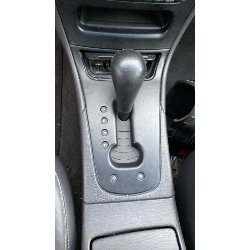 Vitre avant gauche CHRYSLER 300M Photo n°18