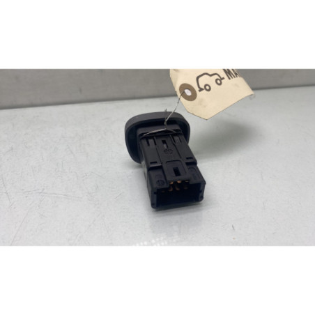 Bouton de warning RENAULT CLIO 2