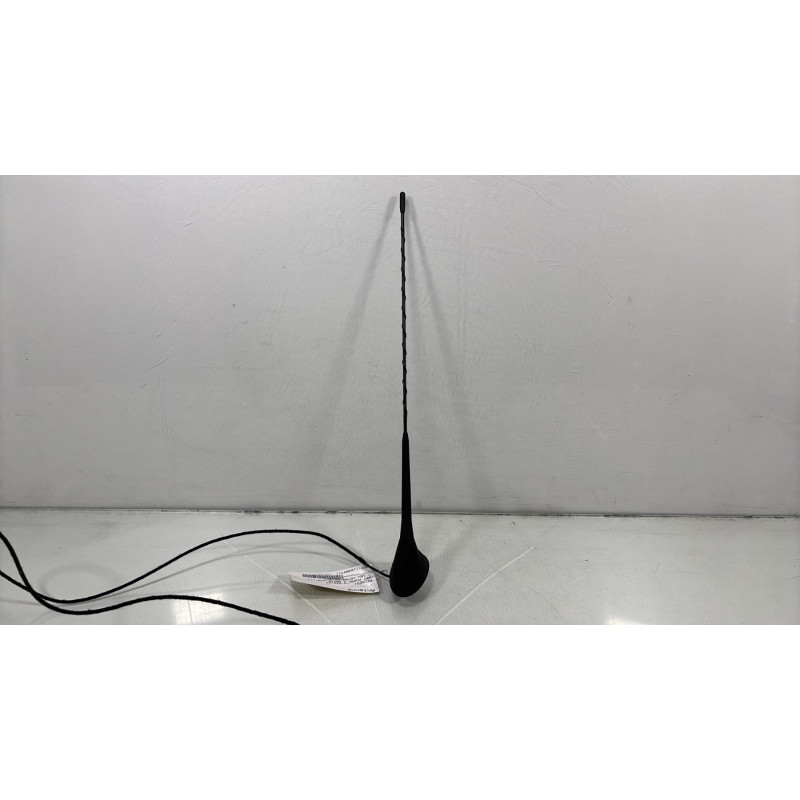 Antenne PEUGEOT 207 Photo n°2