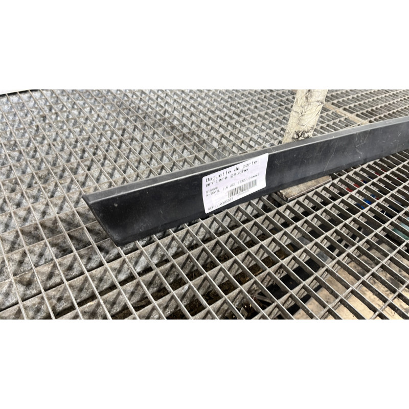Baguette de porte arriere gauche  NISSAN X-TRAIL Photo n°3