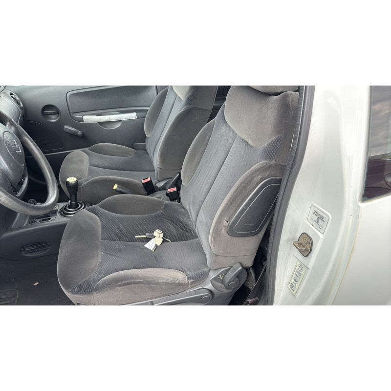 Retroviseur gauche CITROEN C2 Photo n°13