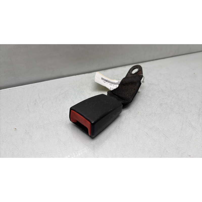 Attache ceinture arriere droit FIAT PANDA 2 Photo n°1