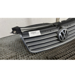 Calandre VOLKSWAGEN PASSAT 4