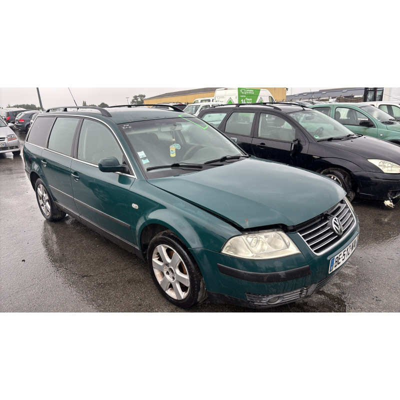 Calandre VOLKSWAGEN PASSAT 4 Photo n°6