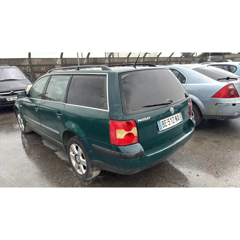 Calandre VOLKSWAGEN PASSAT 4 Photo n°8