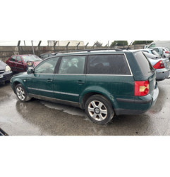 Calandre VOLKSWAGEN PASSAT 4