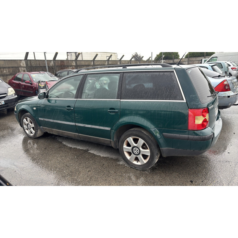 Calandre VOLKSWAGEN PASSAT 4 Photo n°10