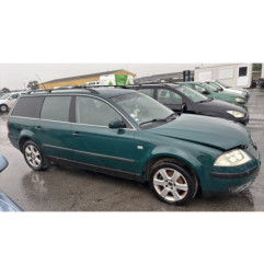 Calandre VOLKSWAGEN PASSAT 4