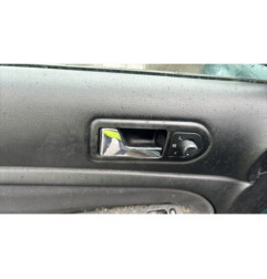 Calandre VOLKSWAGEN PASSAT 4