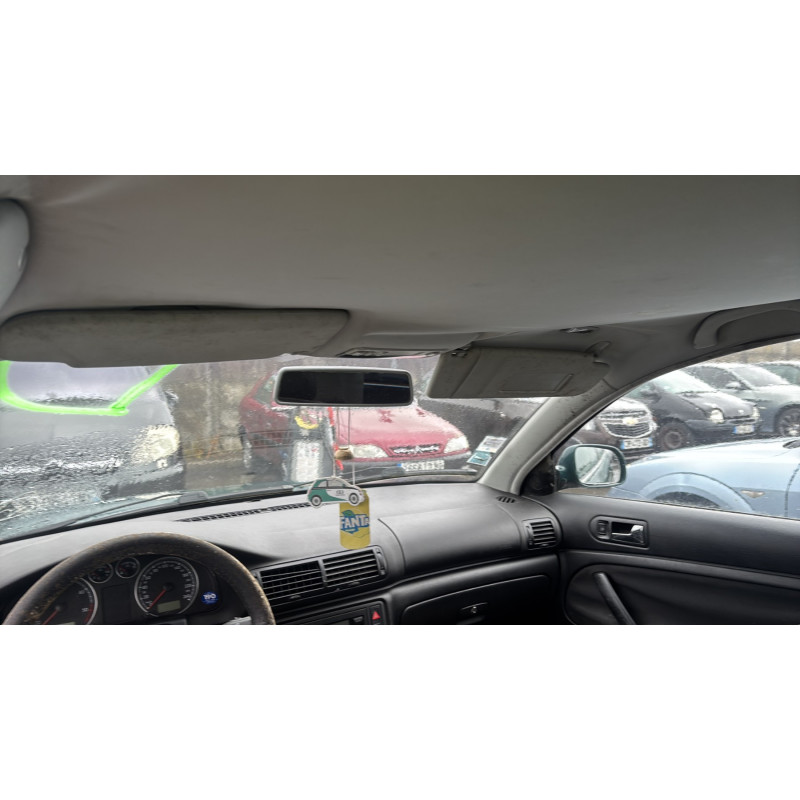 Calandre VOLKSWAGEN PASSAT 4 Photo n°19