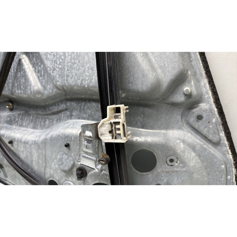 Leve vitre electrique avant droit VOLKSWAGEN PASSAT 4 Photo n°8