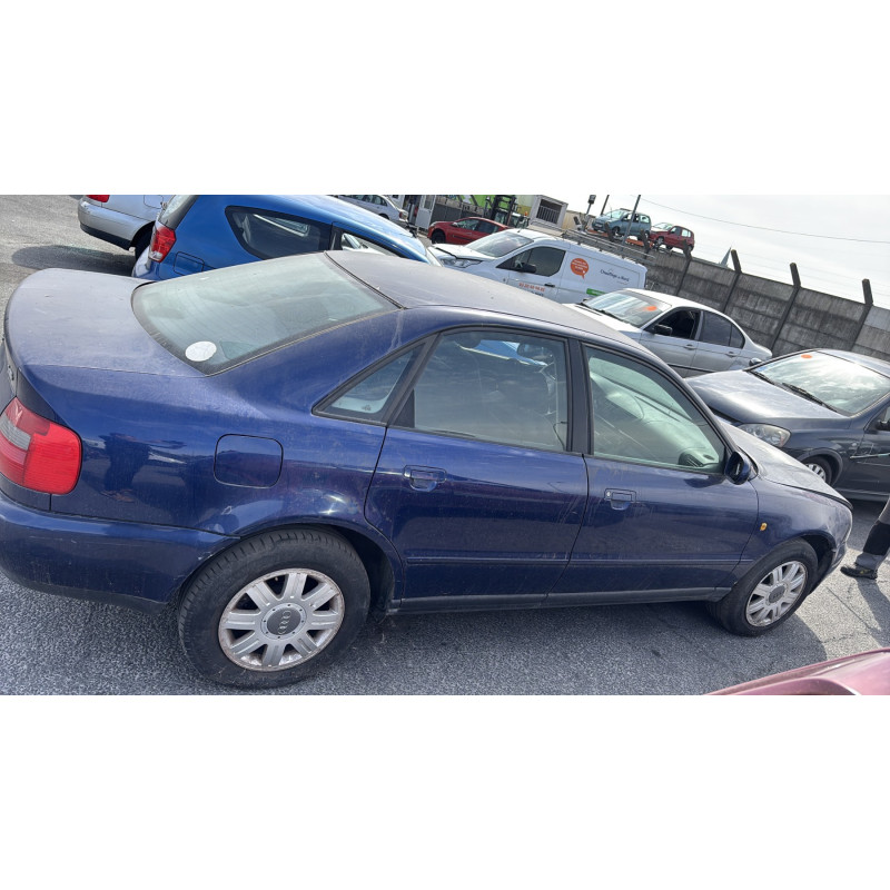 Pare choc arriere AUDI A4 1 Photo n°12