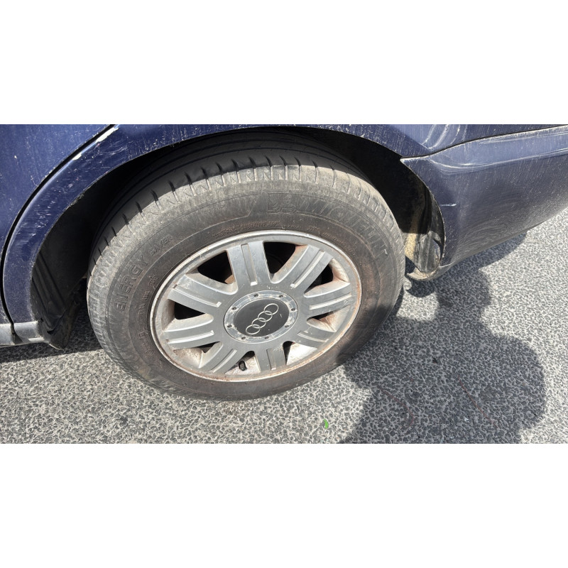 Pare choc arriere AUDI A4 1 Photo n°20