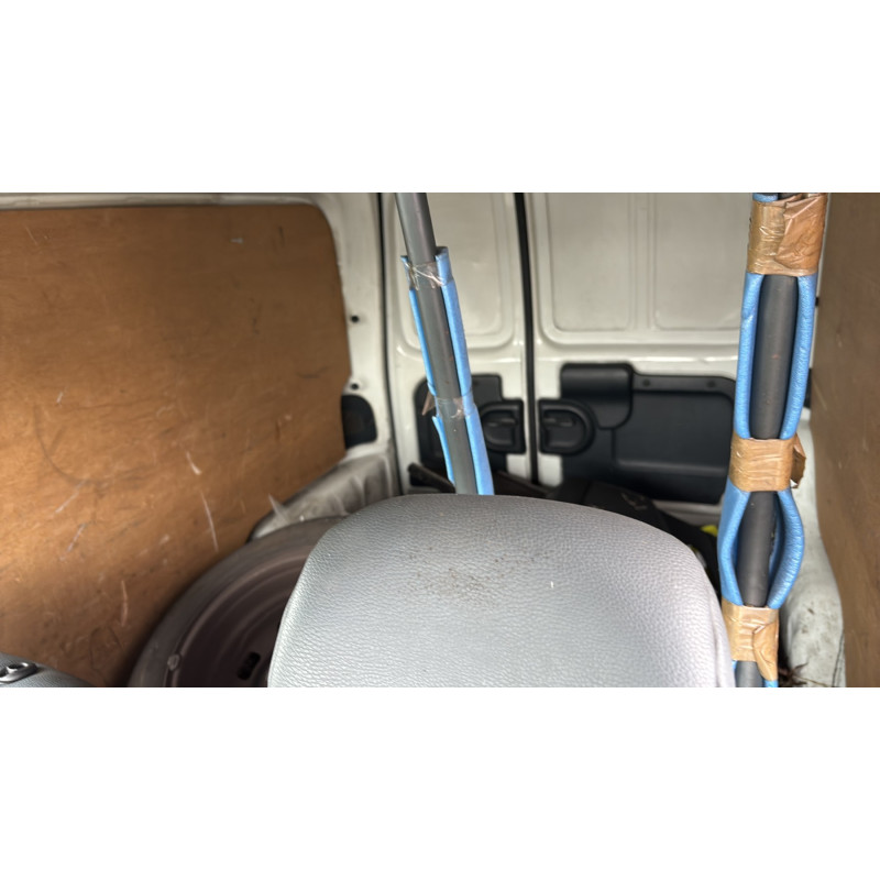 Porte avant droit RENAULT KANGOO 1 Photo n°18