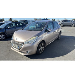 Plage arriere PEUGEOT 208 1
