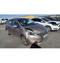 Plage arriere PEUGEOT 208 1