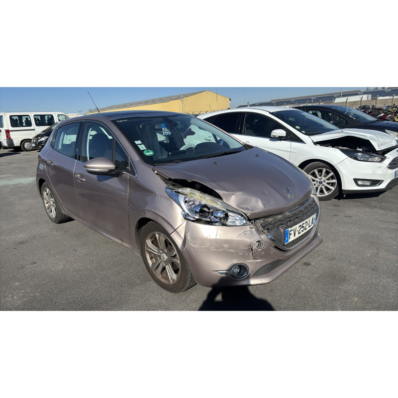 Plage arriere PEUGEOT 208 1 Photo n°18