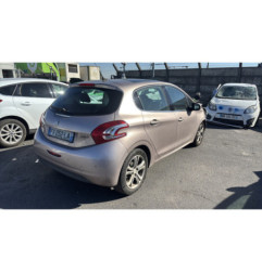 Plage arriere PEUGEOT 208 1