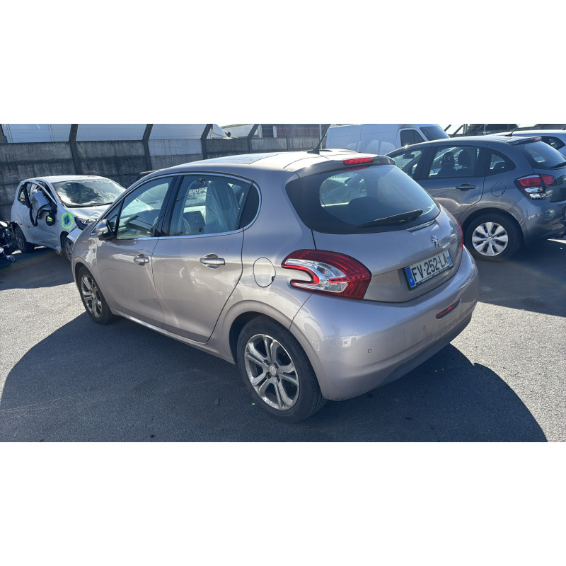 Plage arriere PEUGEOT 208 1 Photo n°20
