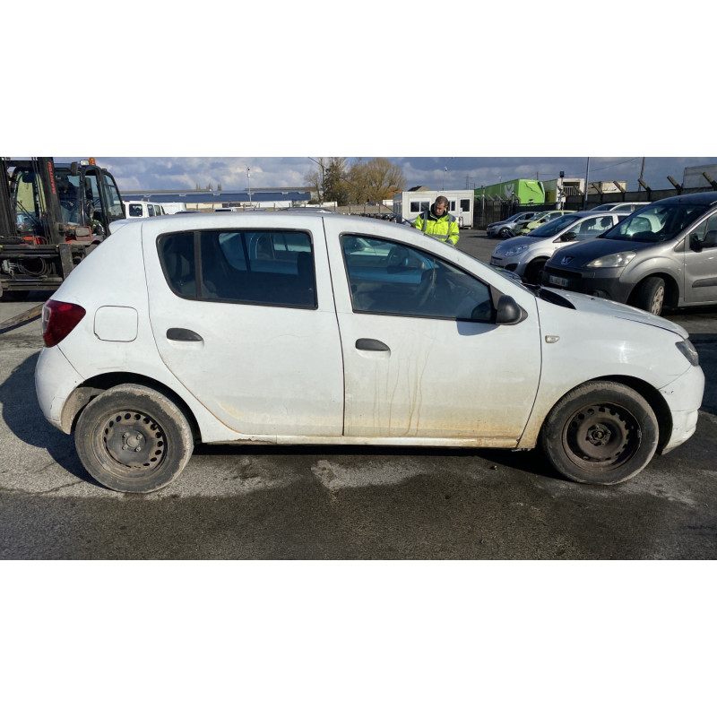 Poignee porte avant gauche DACIA SANDERO 2 Photo n°19