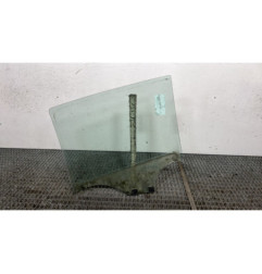 Vitre arriere droit DACIA SANDERO 2