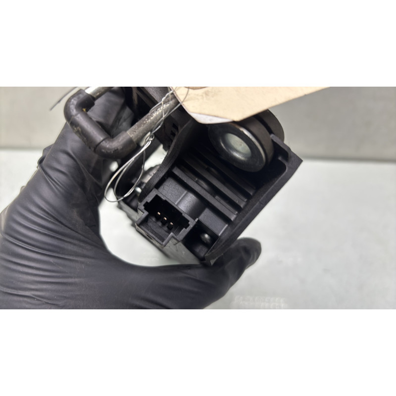 Moteur essuie glace arriere PEUGEOT 206 Photo n°4