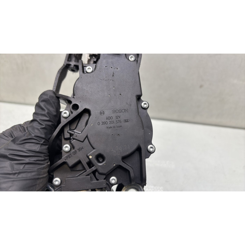 Moteur essuie glace arriere PEUGEOT 206 Photo n°5