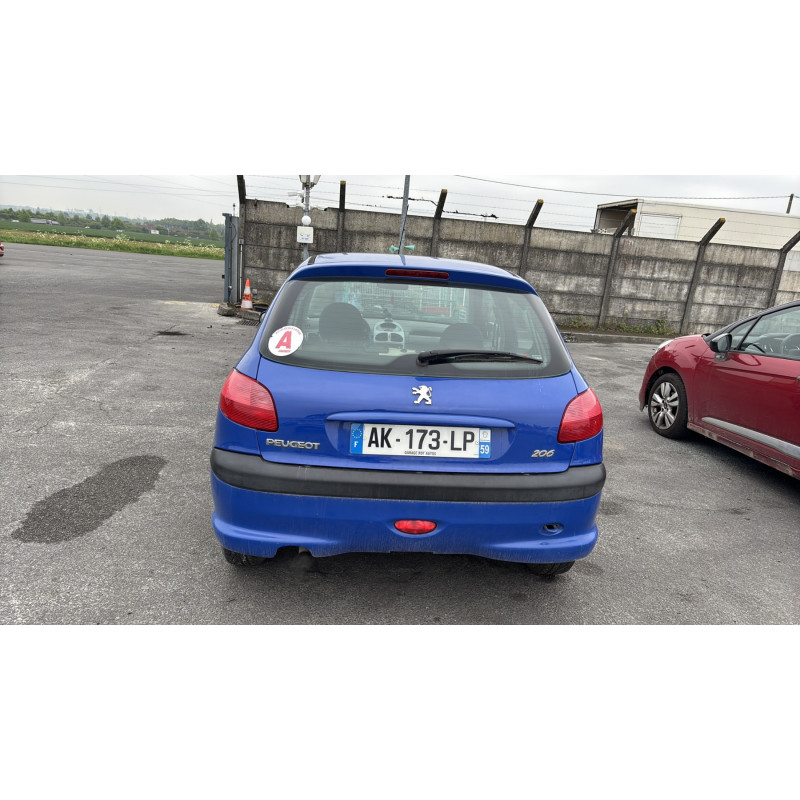 Pretensionneur de ceinture avant gauche PEUGEOT 206 Photo n°9