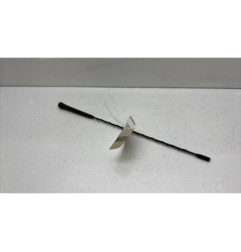 Antenne PEUGEOT 208 1