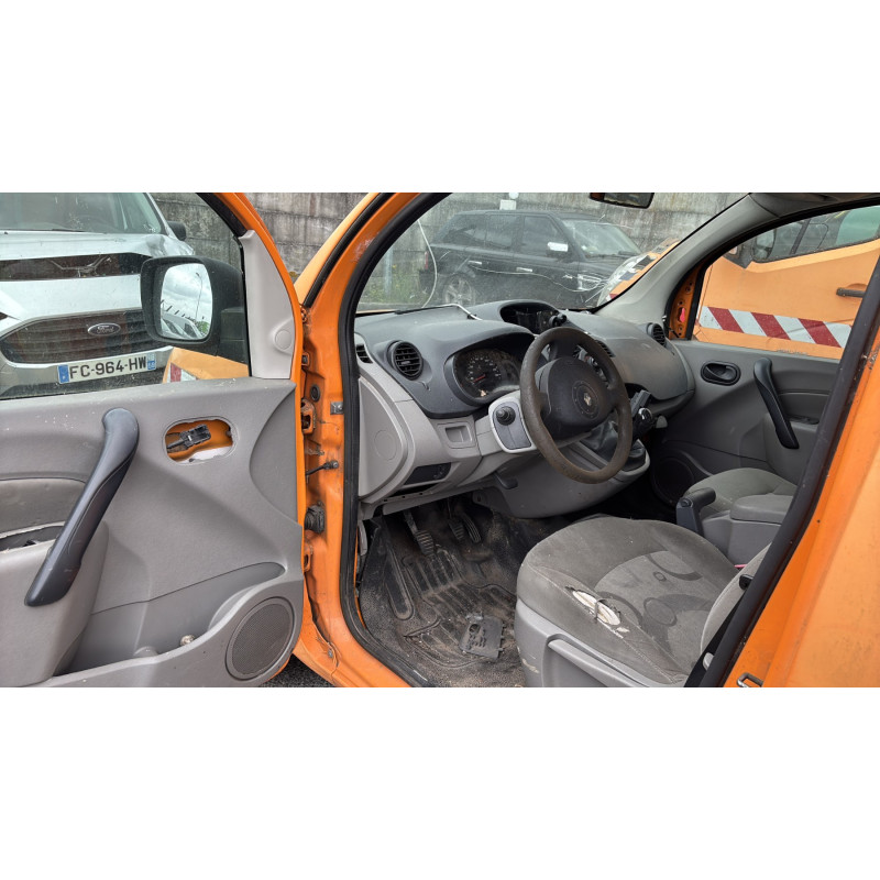 Pare choc arriere RENAULT KANGOO 2 Photo n°17