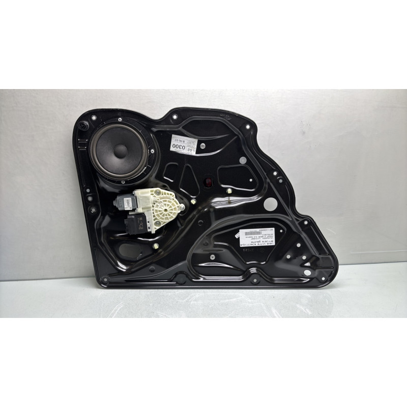 Leve vitre electrique arriere gauche VOLKSWAGEN PASSAT 6 Photo n°5