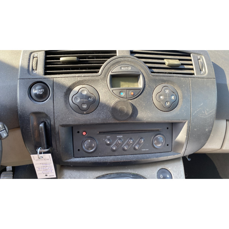 Optique avant principal droit (feux)(phare) RENAULT SCENIC 2 Photo n°20