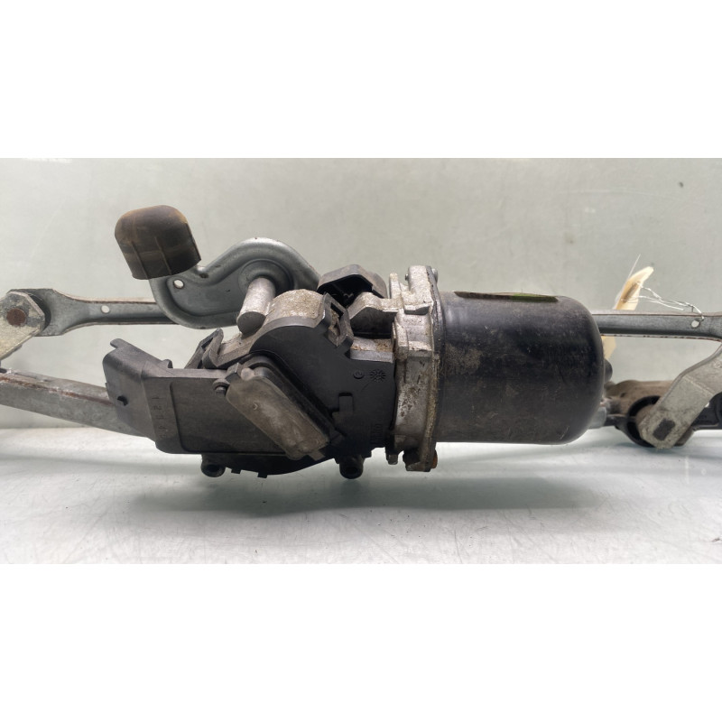 Moteur essuie glace avant RENAULT CLIO 3 Photo n°10