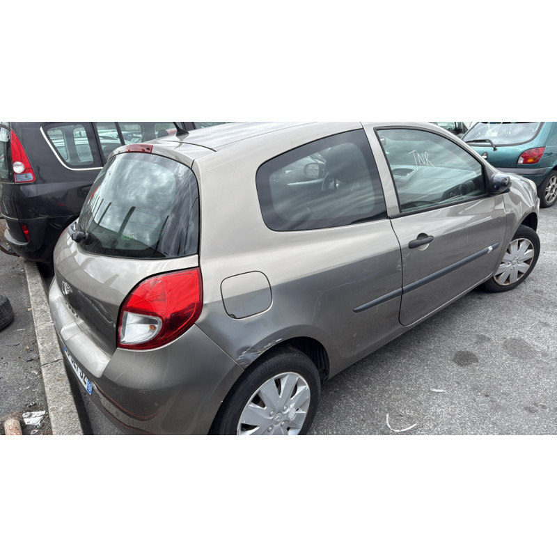 Serrure avant droit RENAULT CLIO 3 Photo n°9