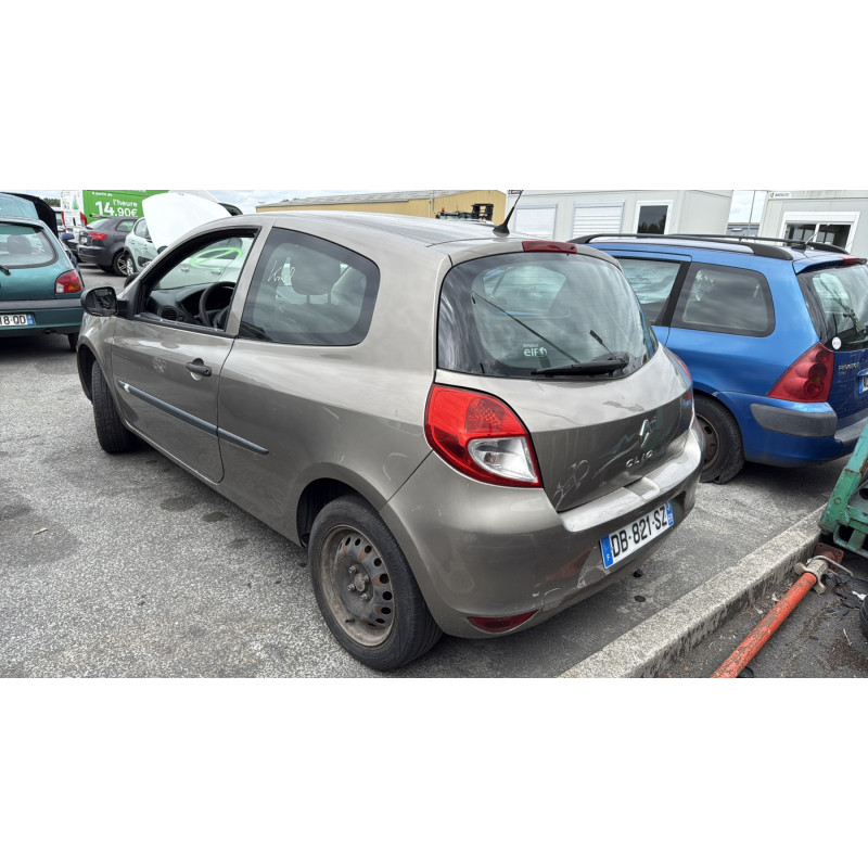Serrure avant droit RENAULT CLIO 3 Photo n°10