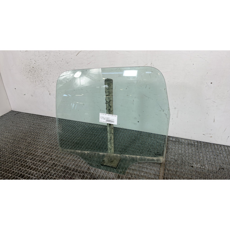 Vitre arriere gauche CITROEN C3 PICASSO Photo n°3