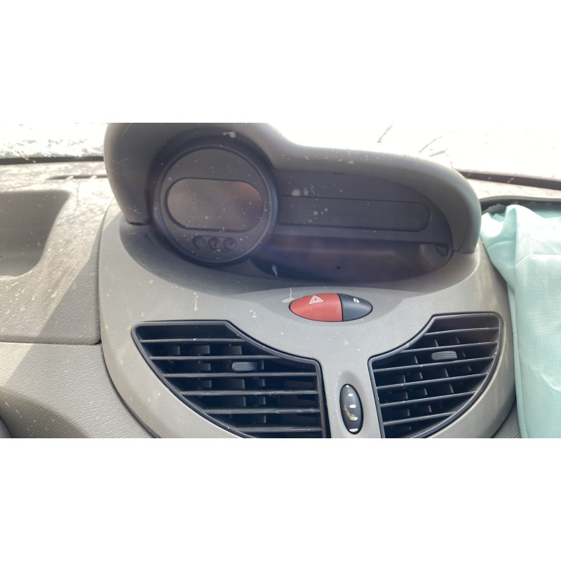 Retroviseur droit RENAULT TWINGO 2 Photo n°19