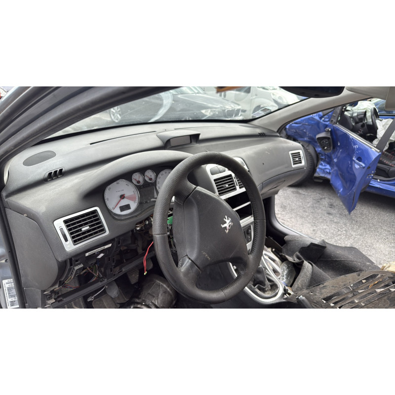Pare choc arriere PEUGEOT 307 Photo n°13