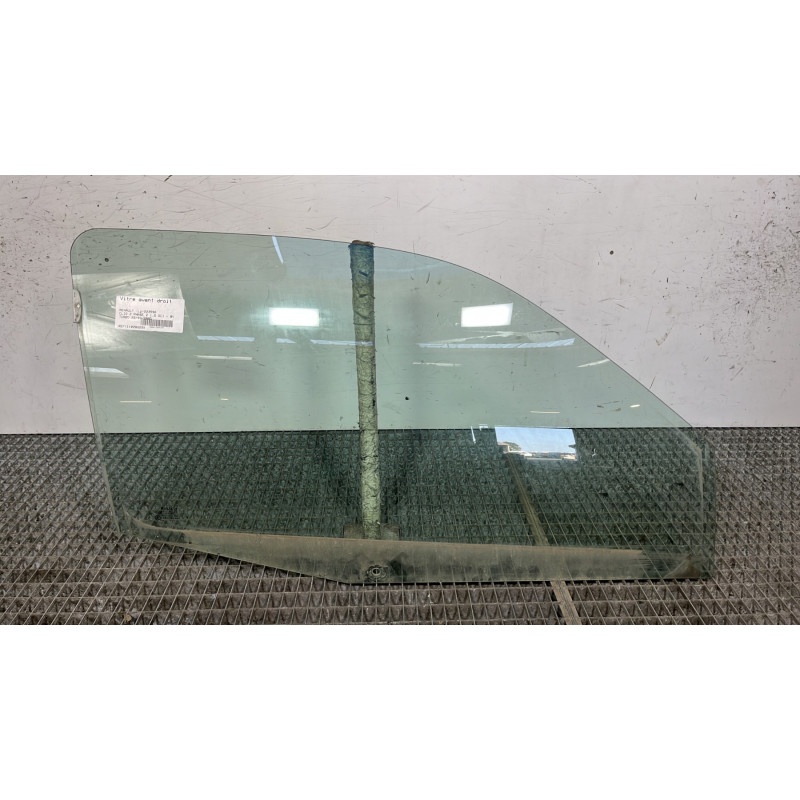 Vitre avant droit RENAULT CLIO 2 Photo n°1