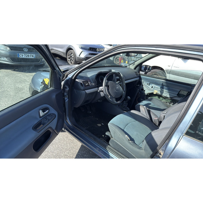 Vitre avant droit RENAULT CLIO 2 Photo n°14