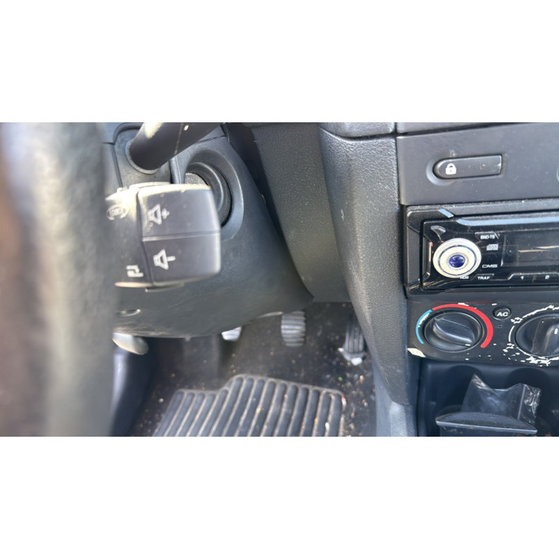 Ceinture avant gauche RENAULT CLIO 2 Photo n°20