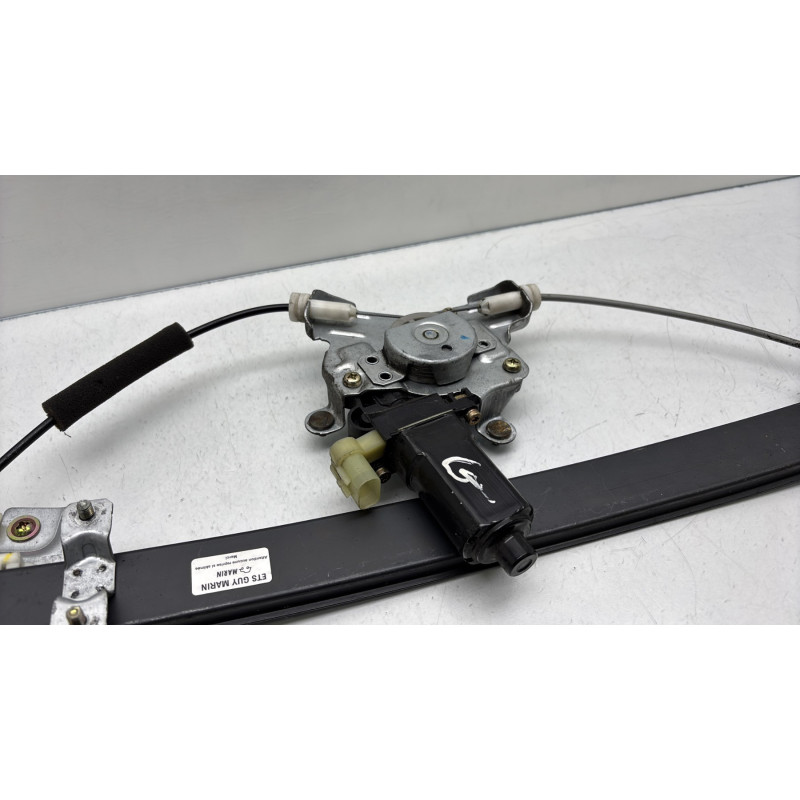 Leve vitre electrique avant gauche HYUNDAI GETZ Photo n°2