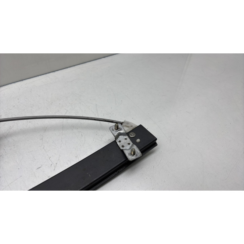 Leve vitre electrique avant gauche HYUNDAI GETZ Photo n°4